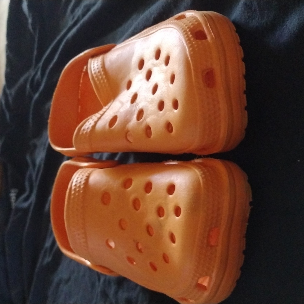 Crocs - Picture 6 of 9